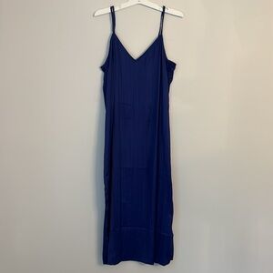 GAP Royal Blue Flowy V Neck Midi Dress Size Small NWT